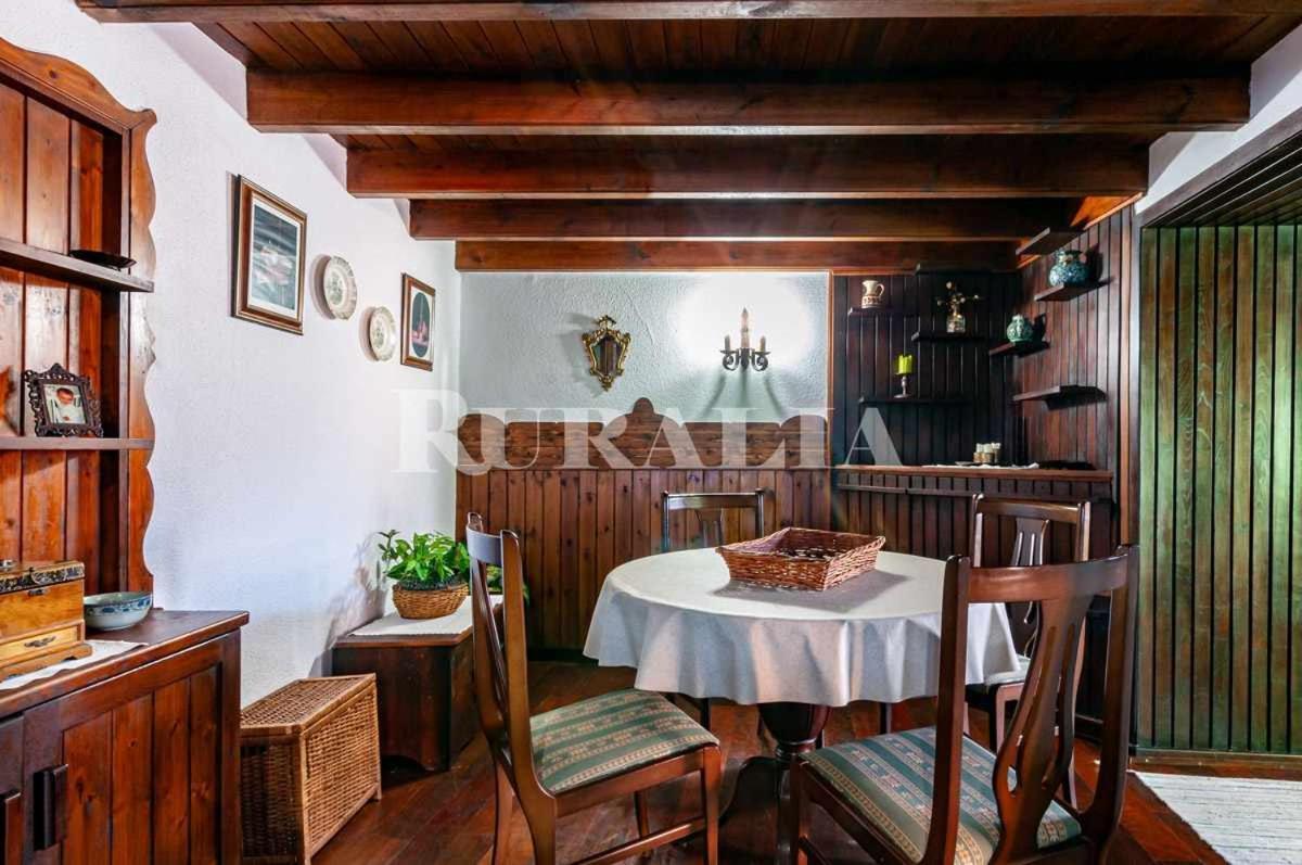 Casa Carmen 5 Situada En Una Zona Muy Tranquila A Collera Екстер'єр фото